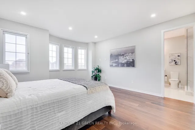 Additional image 32 of 1436 Connaught Terr