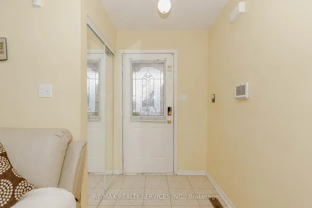 Additional image 4 of 66 Viceroy Cres