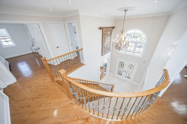 Additional image 26 of 41 Avalanche Cres