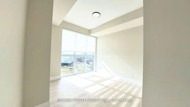 Additional image 19 of 15 Lynch St Unit 704