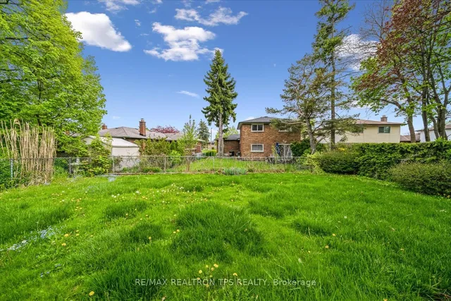 Additional image 33 of 14 Monmouth Crt