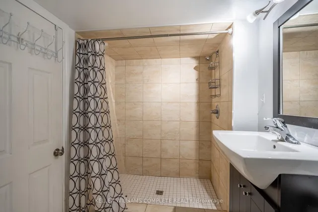 Additional image 49 of 149 Strathcona Ave