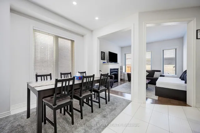 Additional image 23 of 79 Yellowknife Rd