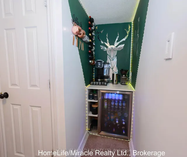 Additional image 22 of 1827 Appleby Line