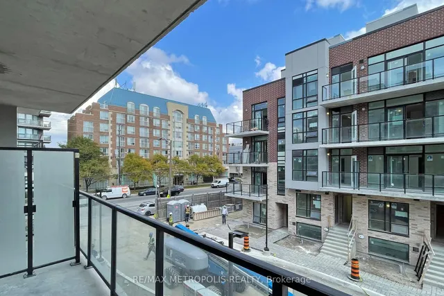 Additional image 24 of 871 Sheppard Ave Unit 42