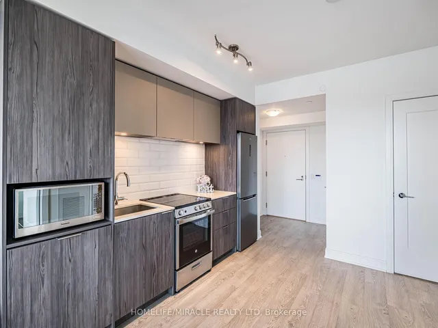 Additional image 9 of 70 Annie Craig Dr Unit 1001