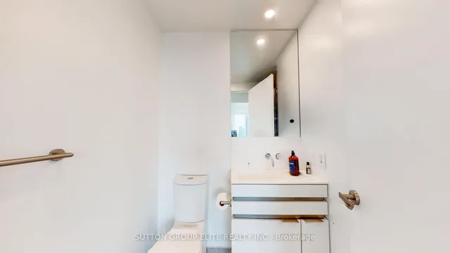 Additional image 27 of 197 YONGE St Unit 4902