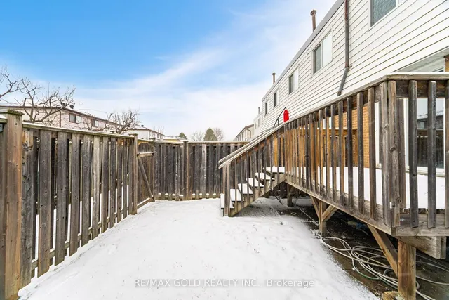 Additional image 33 of 7500 Goreway Dr Unit 62