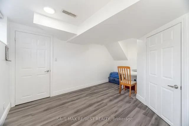 Additional image 32 of 29 Brookmere Rd
