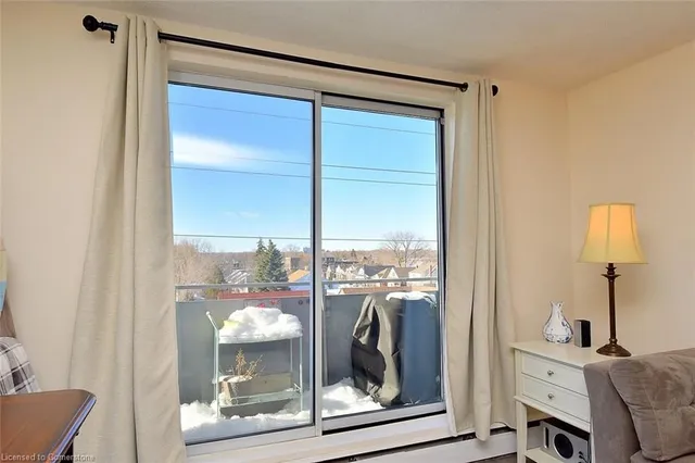 Additional image 13 of 893 Concession St Unit 303