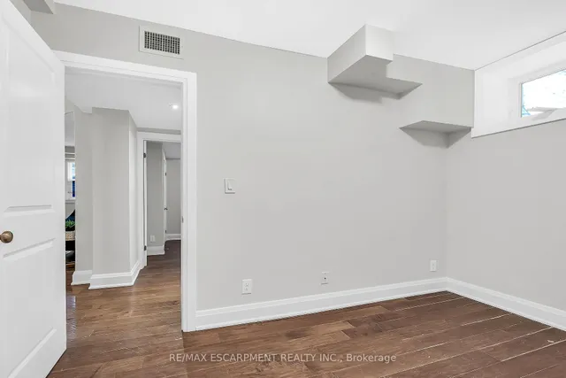 Additional image 25 of 86 HERKIMER St Unit LL2