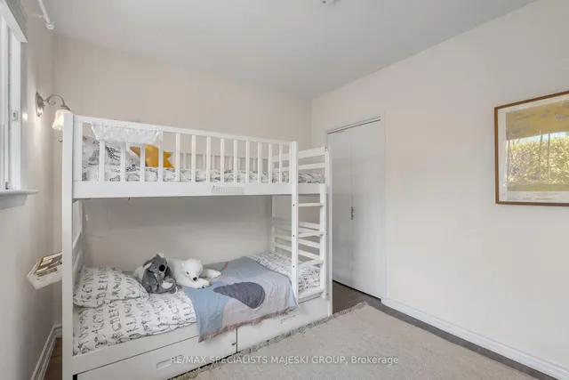 Additional image 20 of 78 Heman St