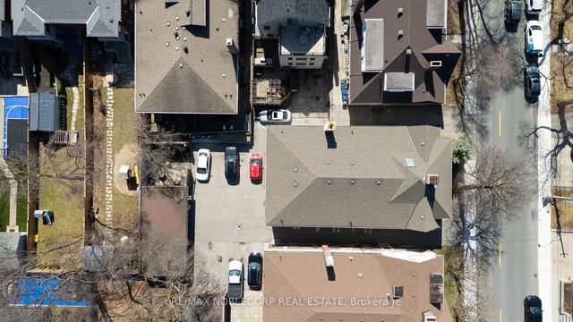 Additional image 8 of 809-811 Duplex Ave