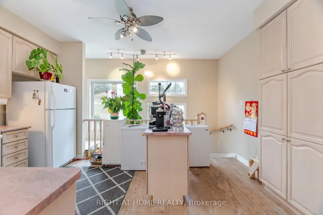 Additional image 13 of 257 Anthony Ave