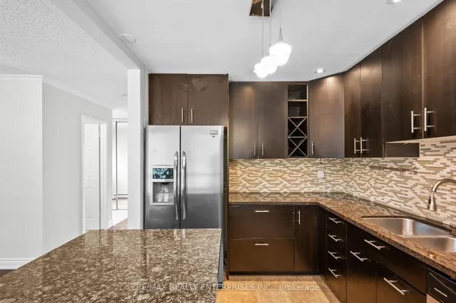 Additional image 4 of 6540 Falconer Dr Unit 123