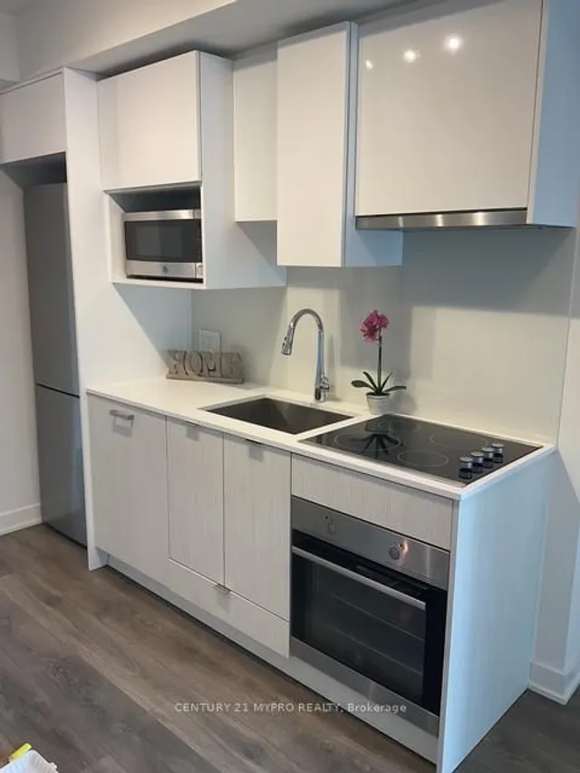 Additional image 11 of 195 Redpath Ave Unit 1713