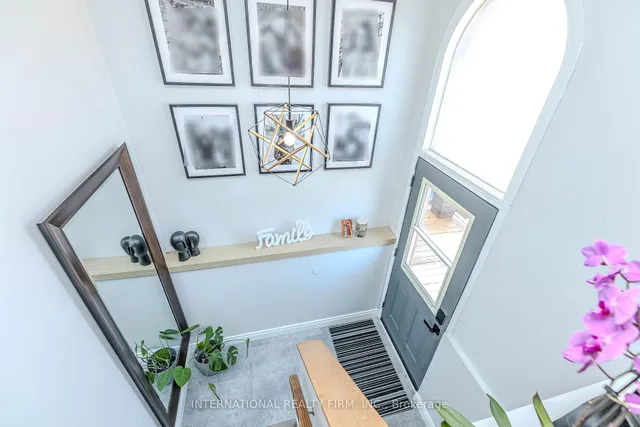 Additional image 5 of 1291 Consort Cres