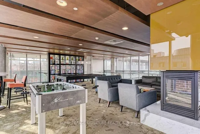 Additional image 33 of 1 Cole St Unit 804