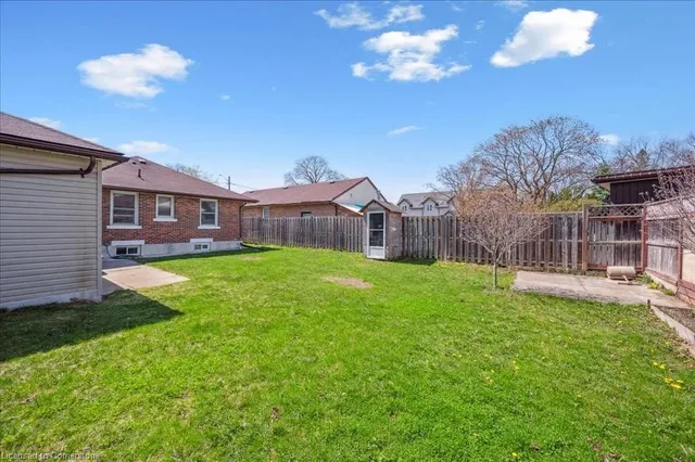 Additional image 42 of 238 Belmont Ave