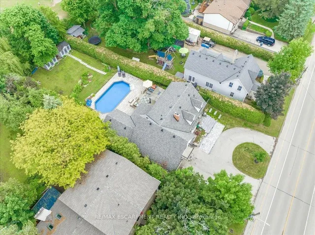 Additional image 45 of 693 King Rd