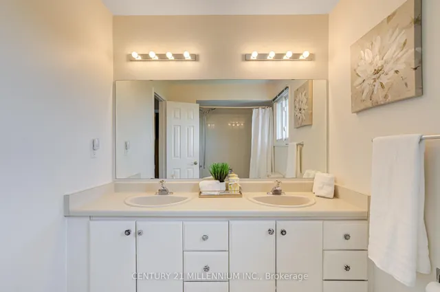 Additional image 27 of 81 Philosopher's Tr