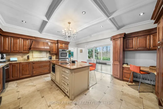 Additional image 21 of 40 Heathview Ave