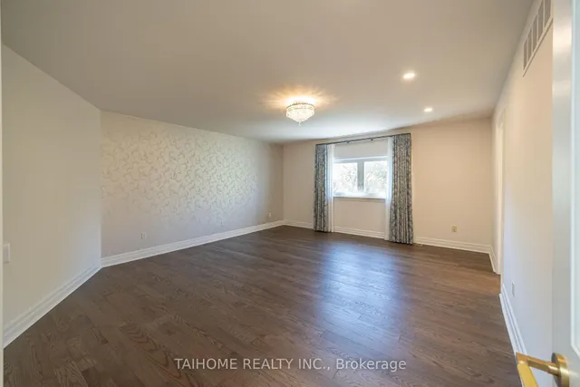 Additional image 16 of 47 Citation Dr