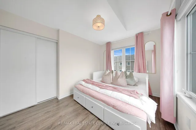 Additional image 27 of 100 Whitlock Ave