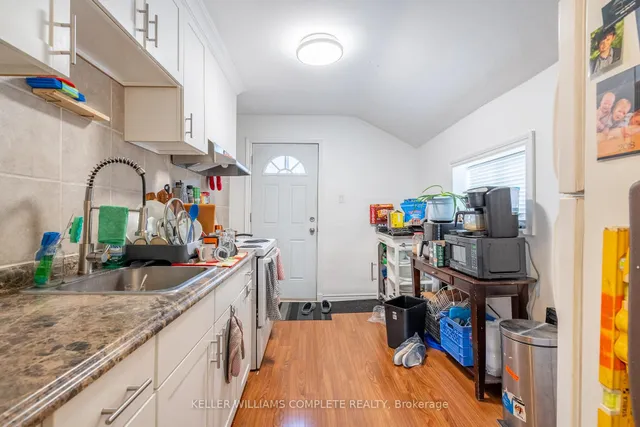 Additional image 32 of 149 Strathcona Ave