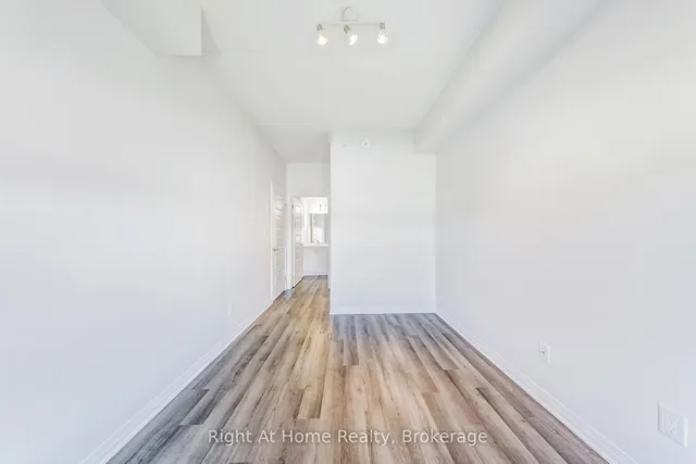 Additional image 22 of 610 Farmstead Rd Unit 307