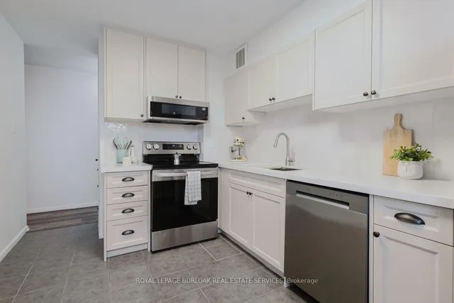 Additional image 8 of 700 Dynes Rd Unit 409