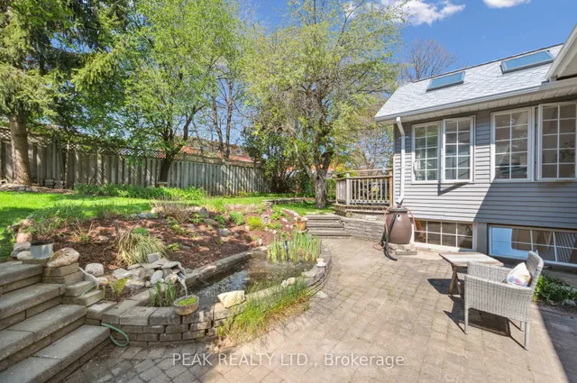 Additional image 33 of 61 Larkspur Cres