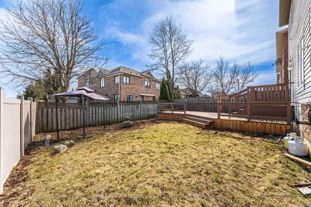 Additional image 50 of 2 Bramoak Cres