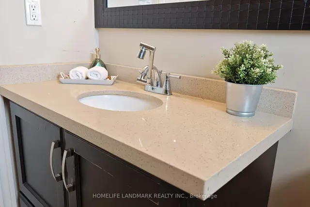 Additional image 28 of 24 Arnott St