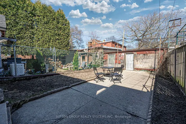 Additional image 41 of 171 Christie St