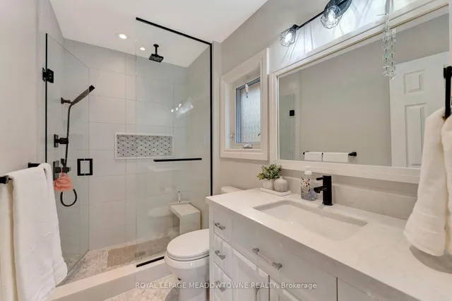 Additional image 25 of 2008 Peak Pl