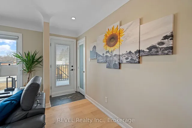 Additional image 6 of 28 Dale Ave