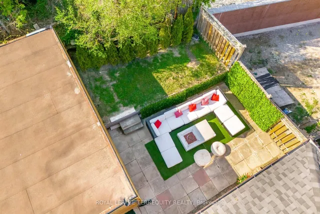 Additional image 47 of 22 Dellbrook Cres