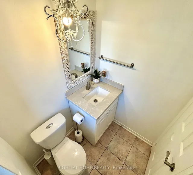 Additional image 17 of 5 Torada Crt