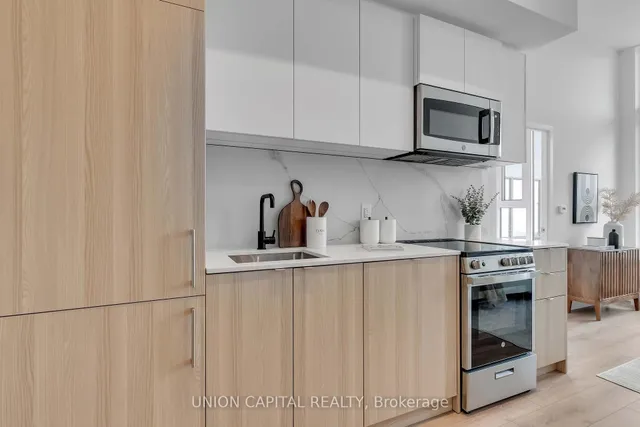 Additional image 10 of 500 Dupont St Unit 207