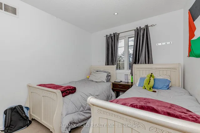 Additional image 38 of 167 Sims Estate Dr