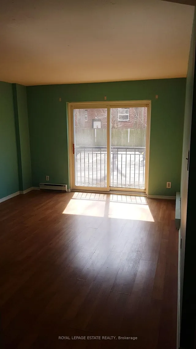 Additional image 13 of 61 Main St Unit 106