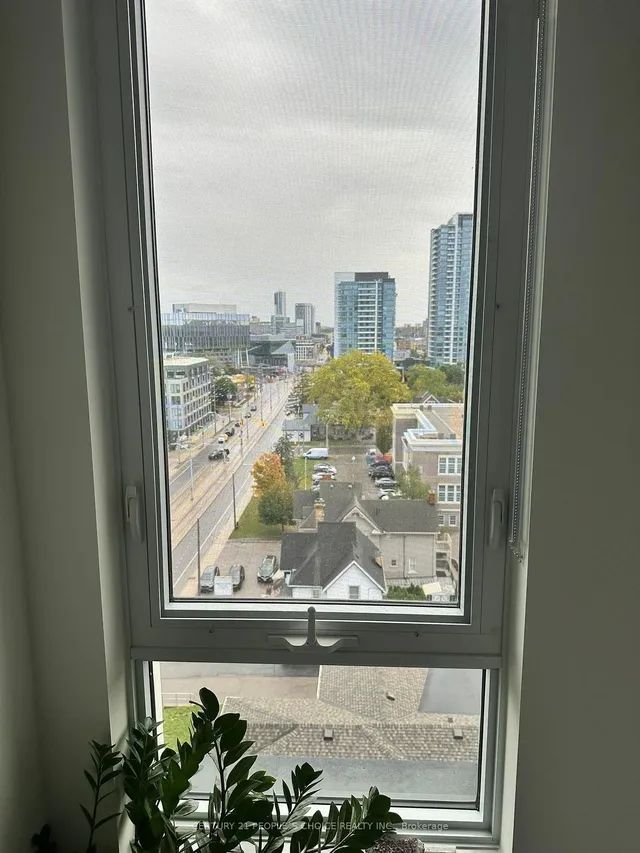 Additional image 6 of 741 King St Unit 901