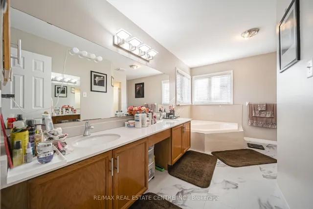 Additional image 27 of 11 Moorehead Cres