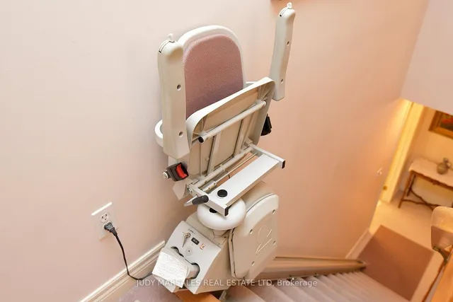 Additional image 29 of 47 Main St Unit 26