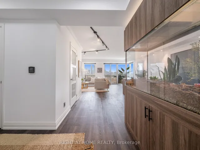 Additional image 30 of 1430 Yonge St Unit 705