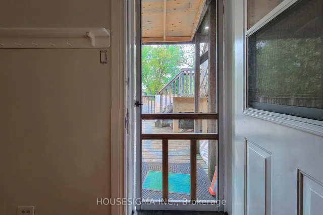 Additional image 25 of 46 Ottawa St