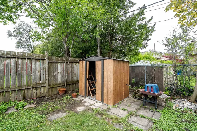 Additional image 45 of 52 Slan Ave