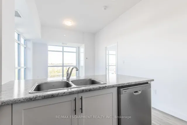 Additional image 16 of 470 Dundas St Unit 502