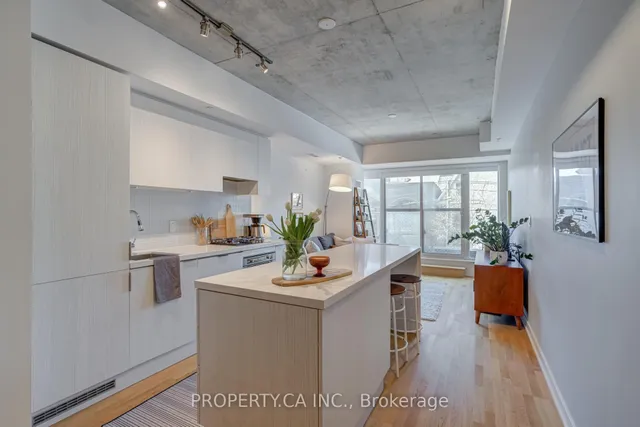 Additional image 2 of 109 Ossington Ave Unit 203